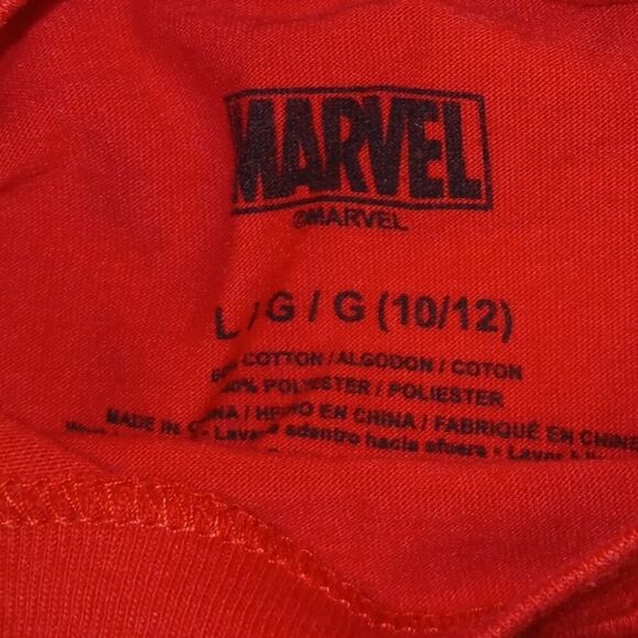 Marvel Santa Spiderman Red T-Shirt - Boys Size L - Picture 4 of 4